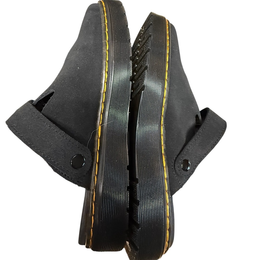 Dr. Martens Carlson Slingback Mule - Black
9 - Picture 8 of 13